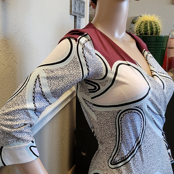 DVF wrap dress - Picture 3 of 9